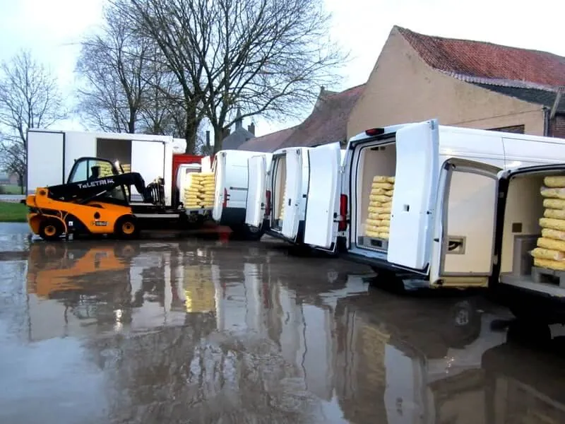 Camionnettes de livraison Bel'Frits