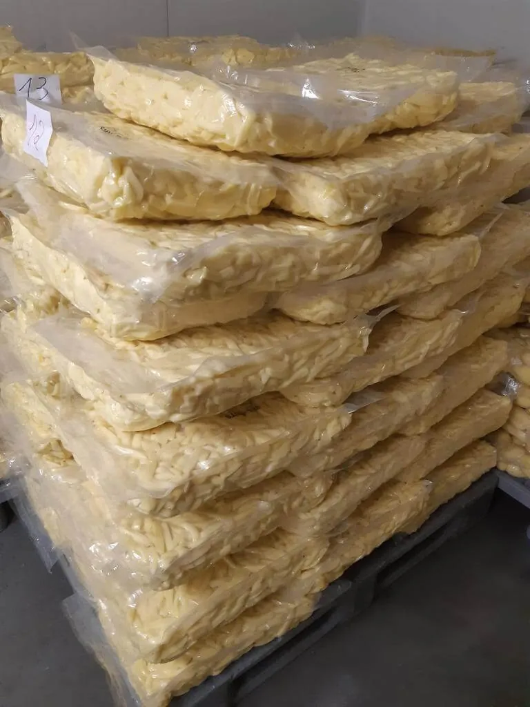 Palette de frites fraîches prête à livrer